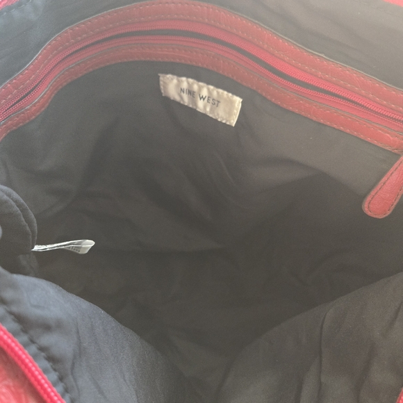 Nine West Large Red with Crocodile Embossed Shoulder Bag - Picture 8 of 8